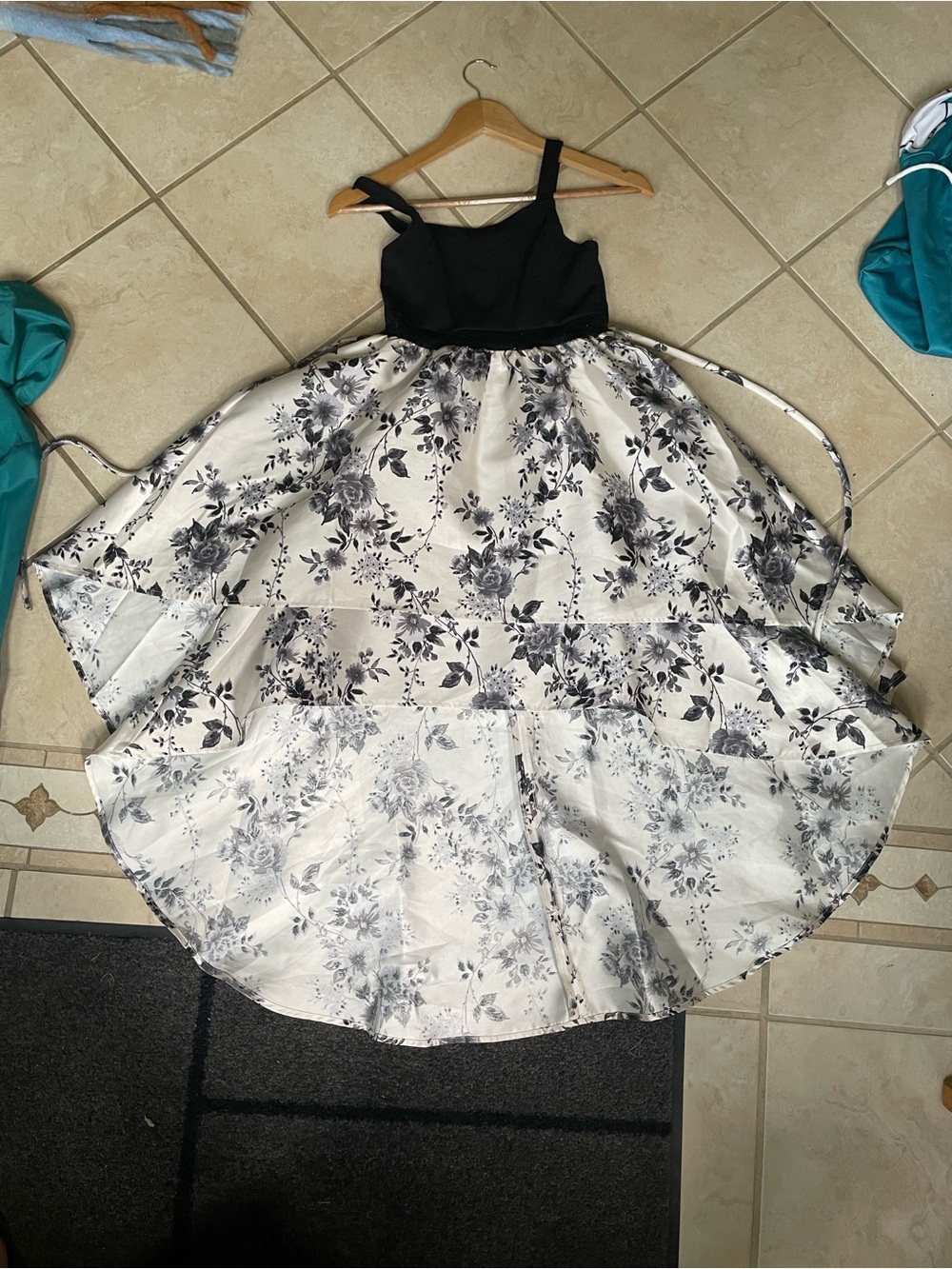 Black & White Floral A-line Skirt Dress - short at the front than the back